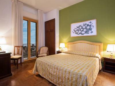 Isabella 3* Taormina